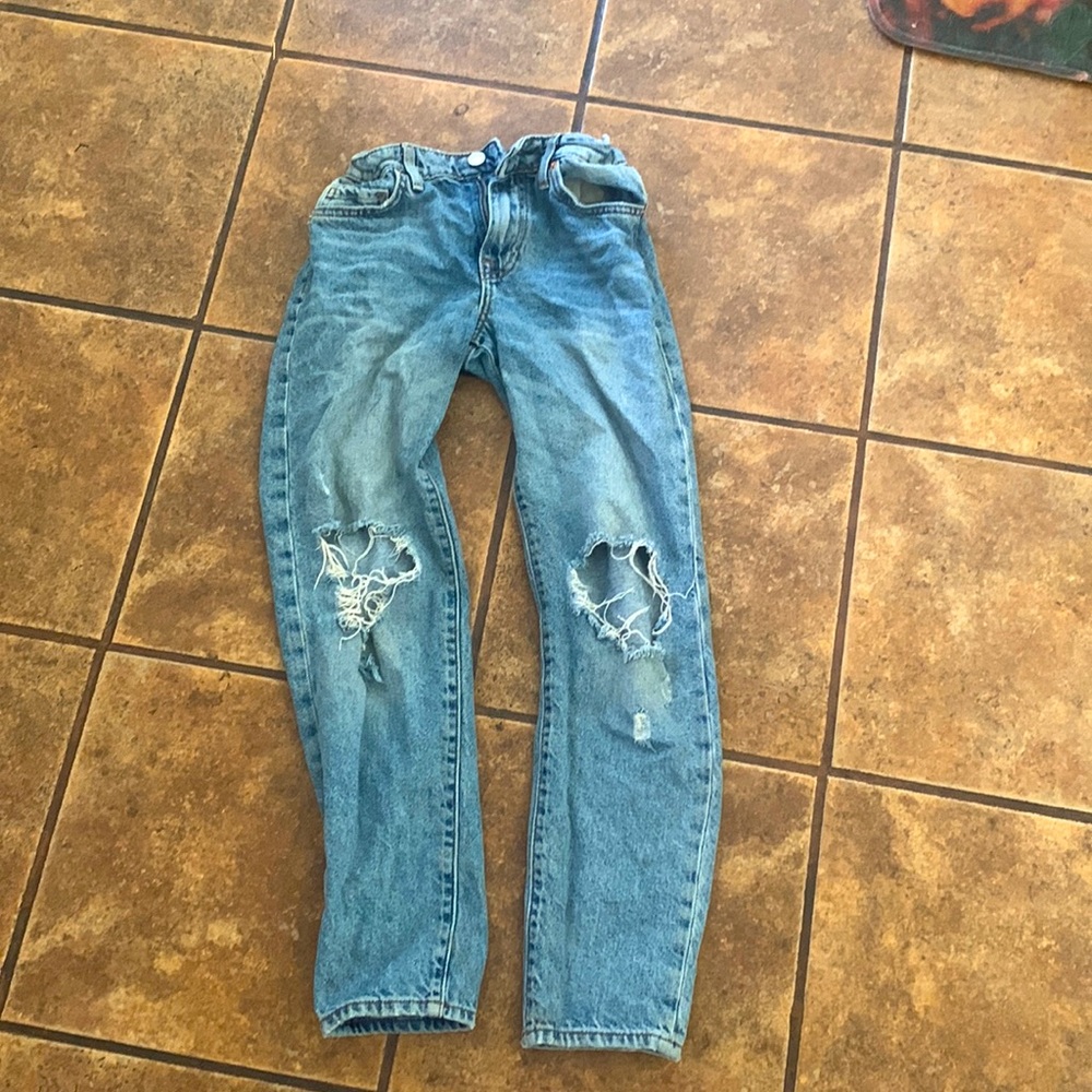 Girls Straight Leg Ripped Jeans